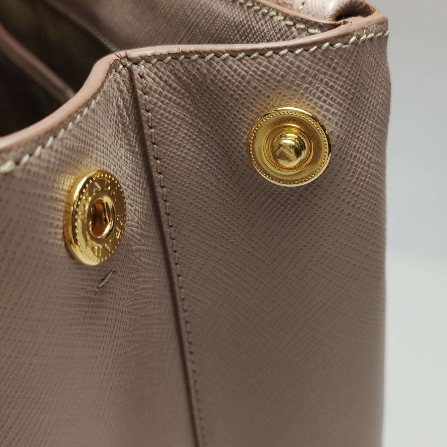 Prada - Galleria - Leather - Beige - (Large)