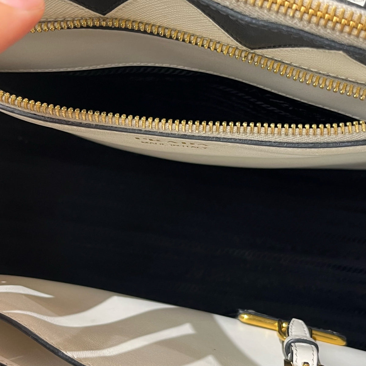 Prada - Galleria - Leather - Beige - (small)