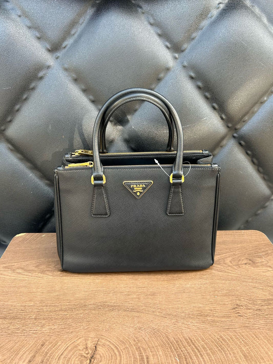 Prada - Galleria - Leather - Black - (medium)