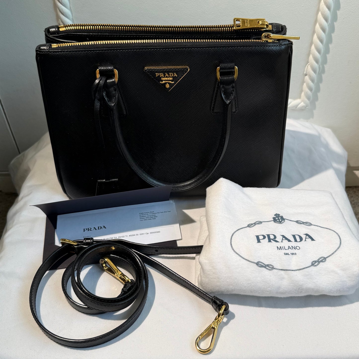 Prada - Galleria - Leather - Black - (medium)