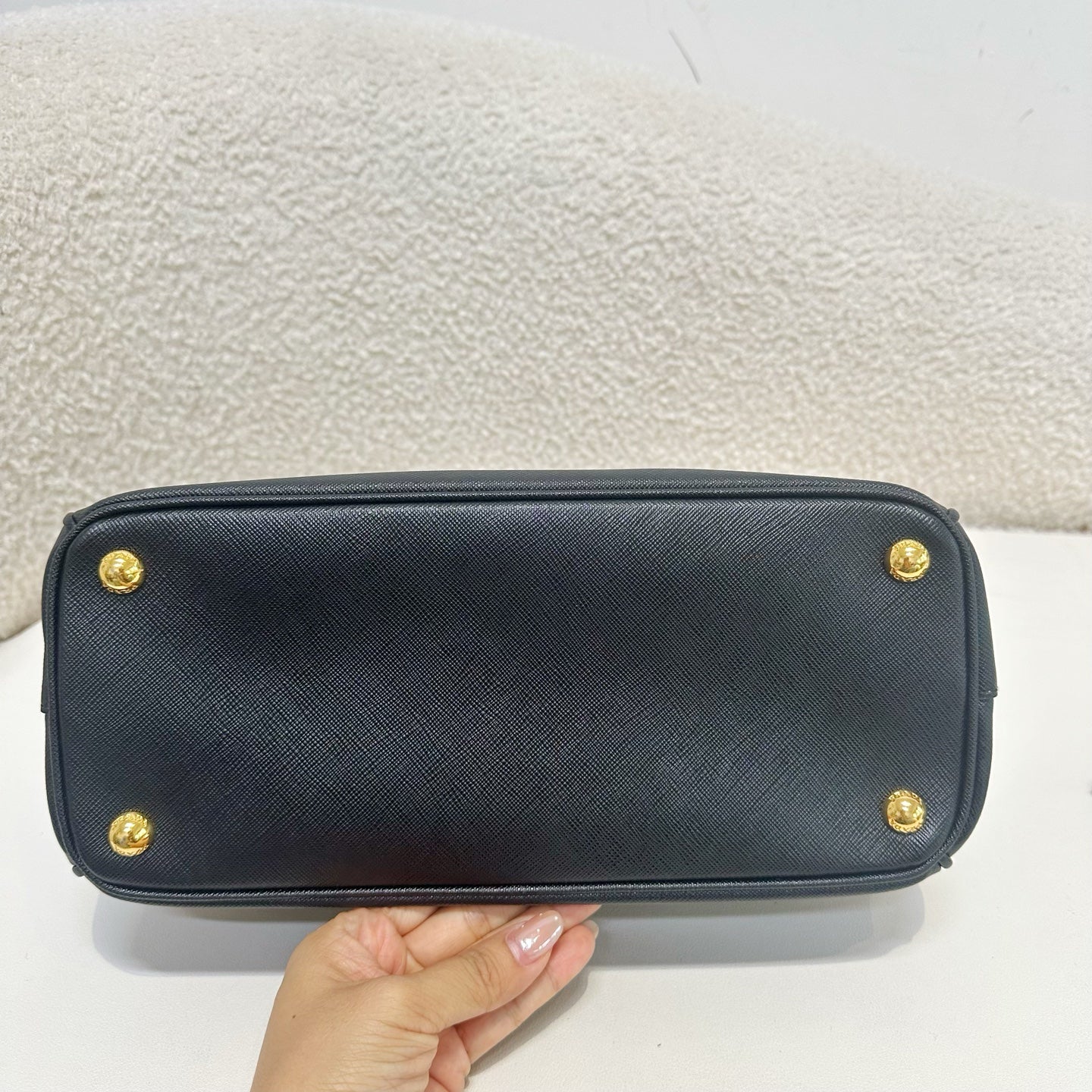 Prada - Galleria - Leather - Black - (medium)