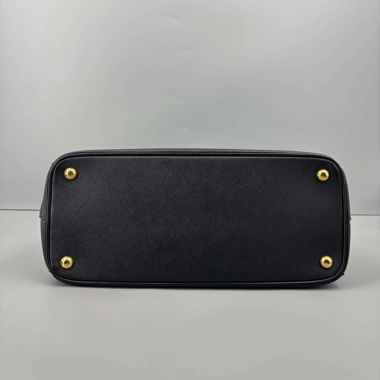 Prada - Galleria - Leather - Black - (medium)