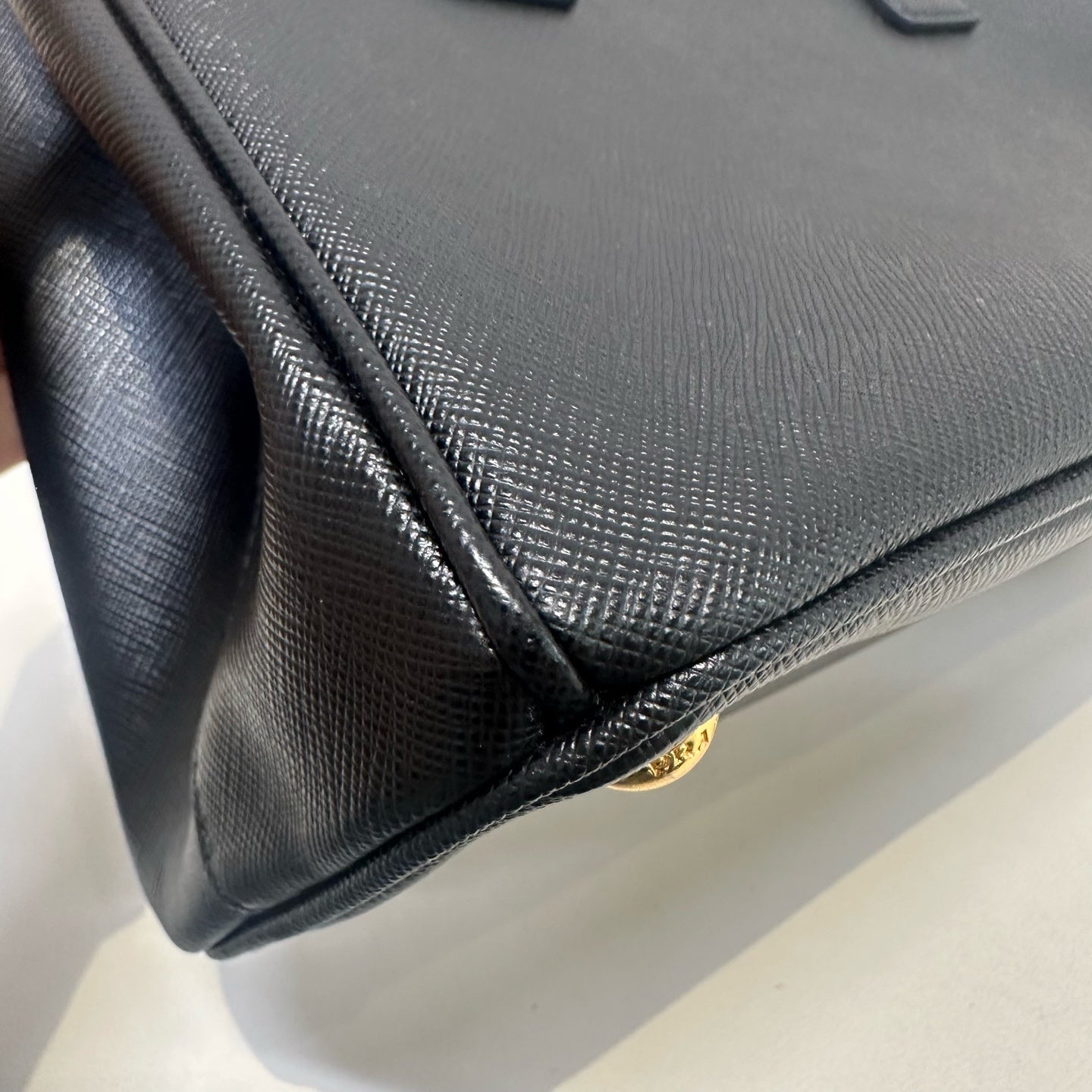 Prada - Galleria - Leather - Black - (medium)