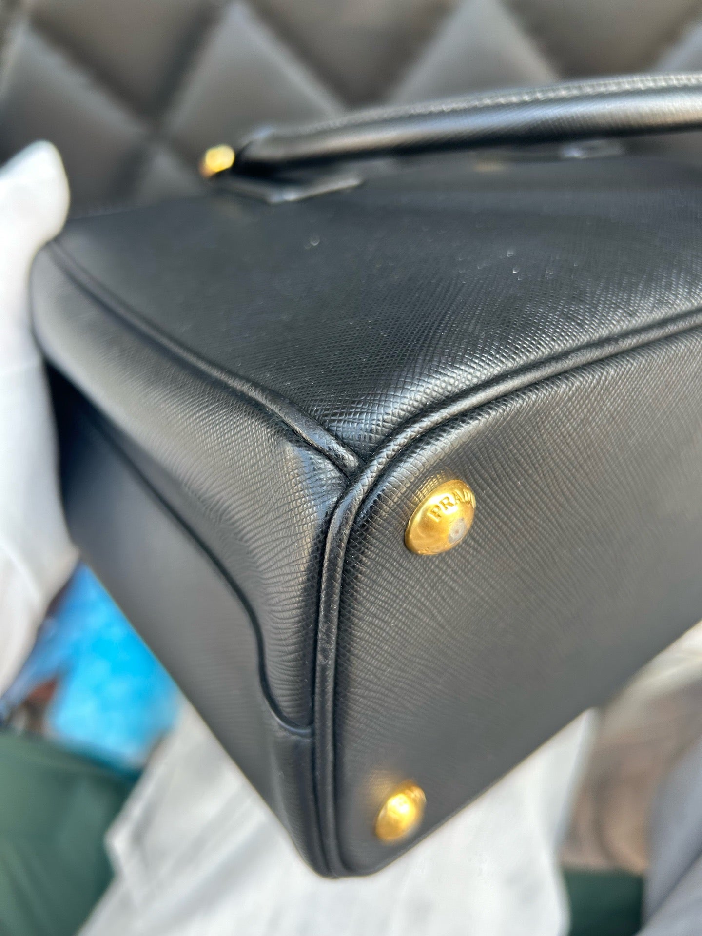 Prada - Galleria - Leather - Black - (medium)