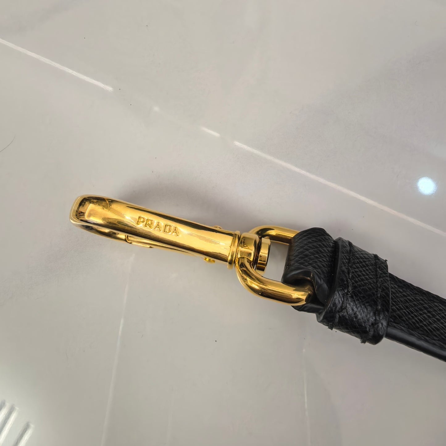 Prada - Galleria - Leather - Black - (medium)