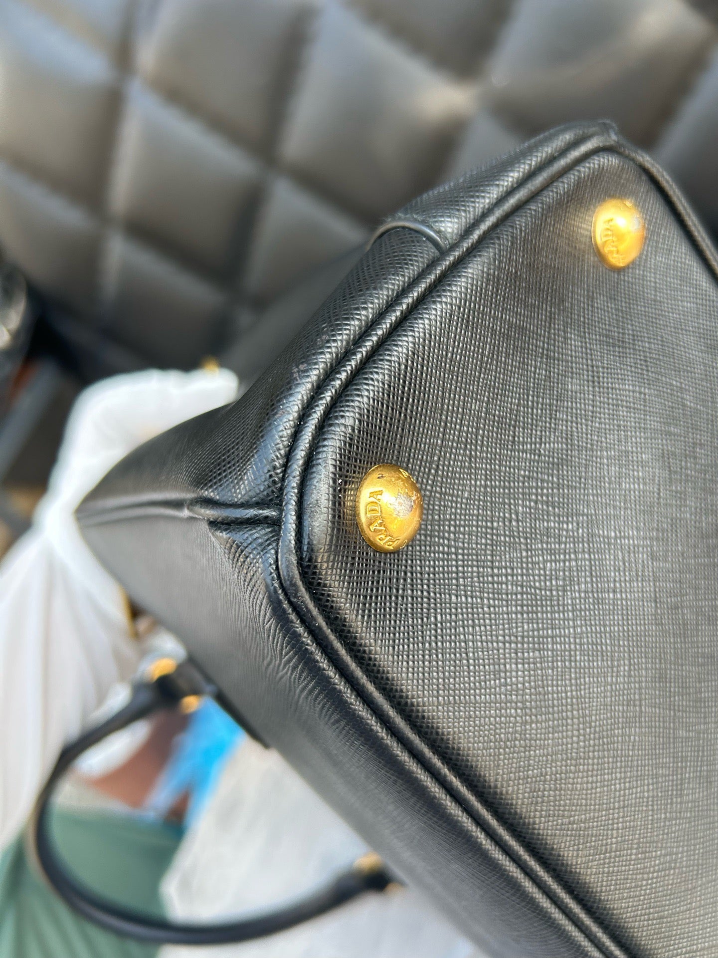 Prada - Galleria - Leather - Black - (medium)
