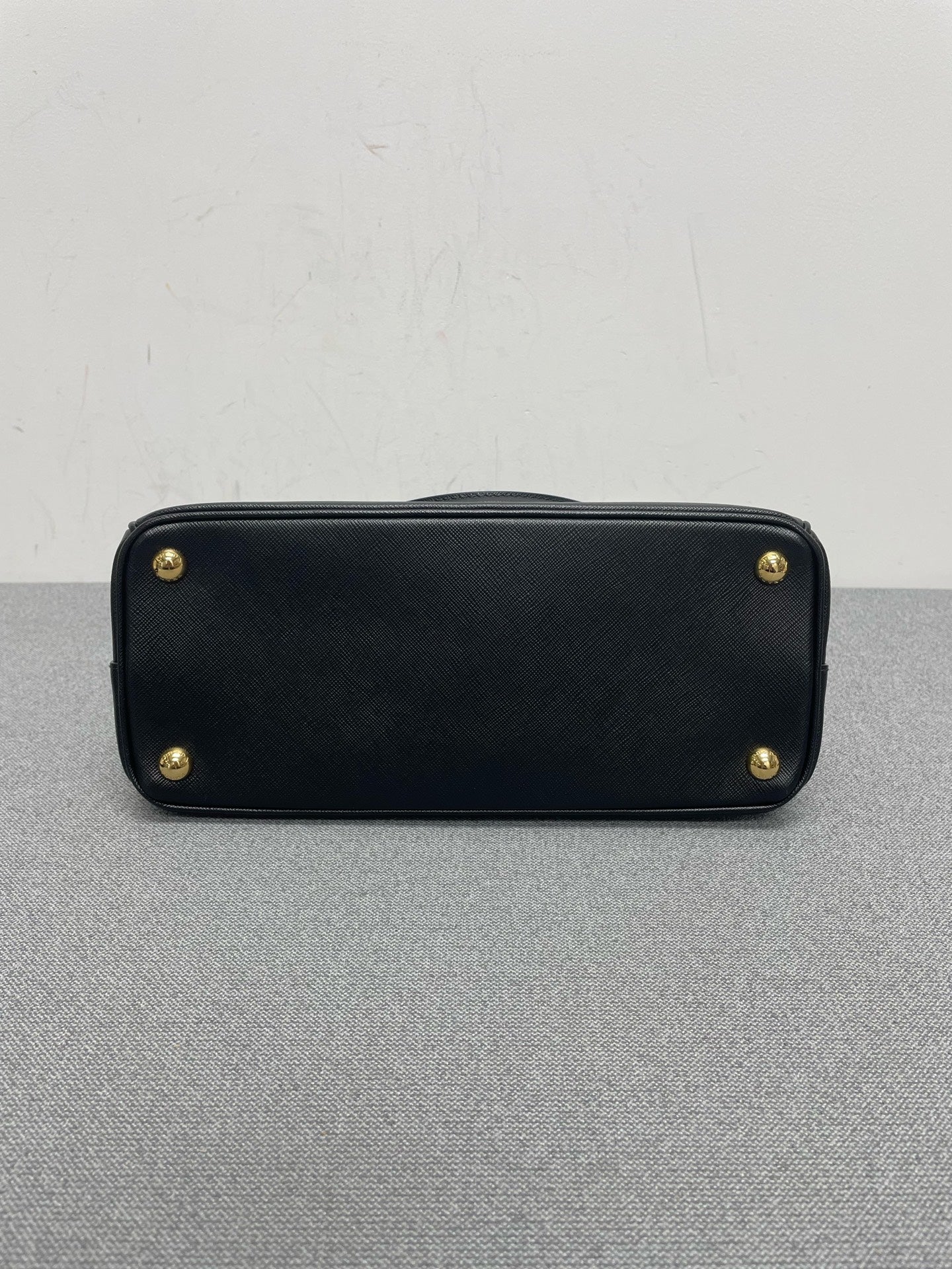 Prada - Galleria - Leather - Black - (small)