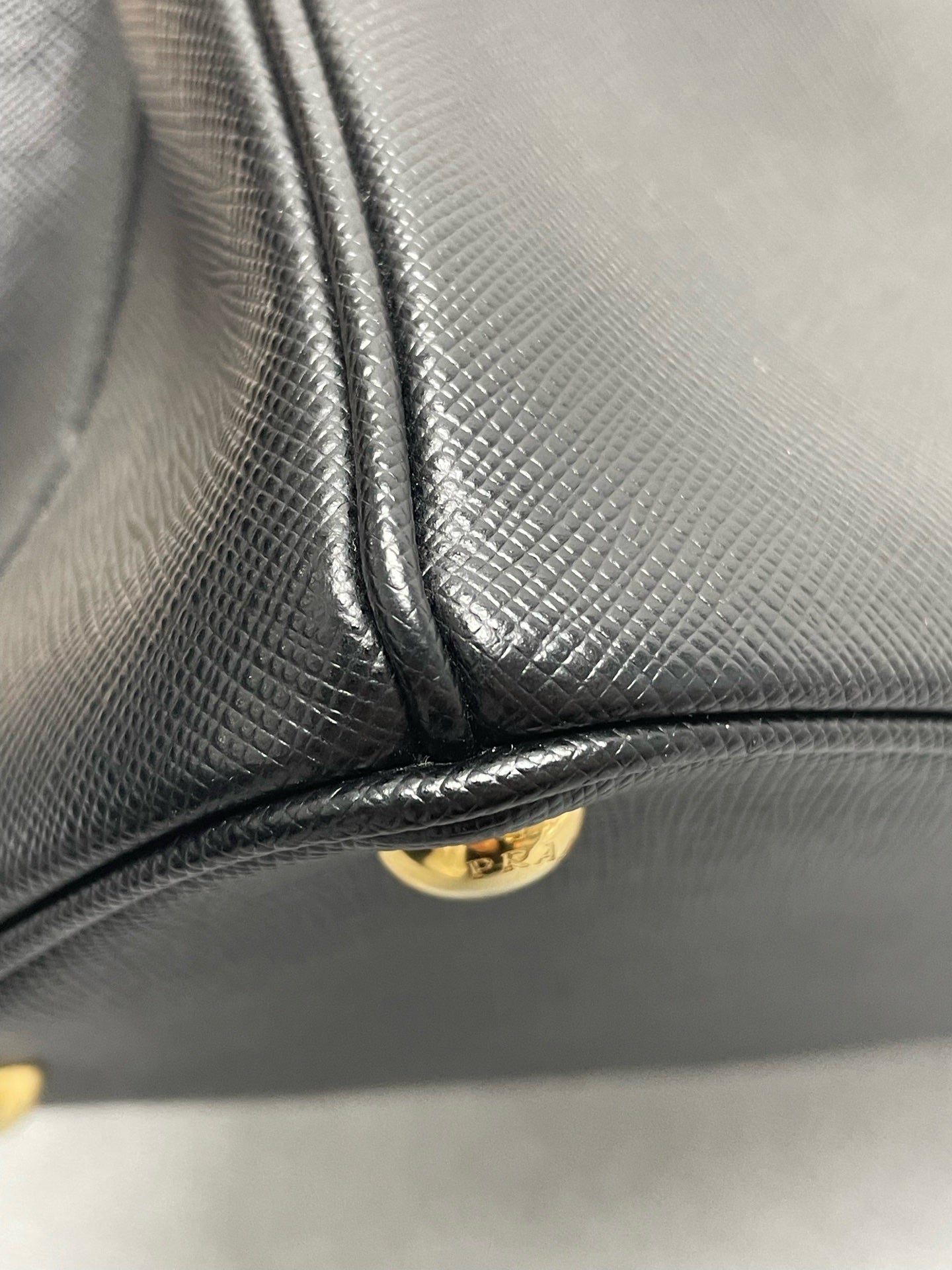 Prada - Galleria - Leather - Black - (small)