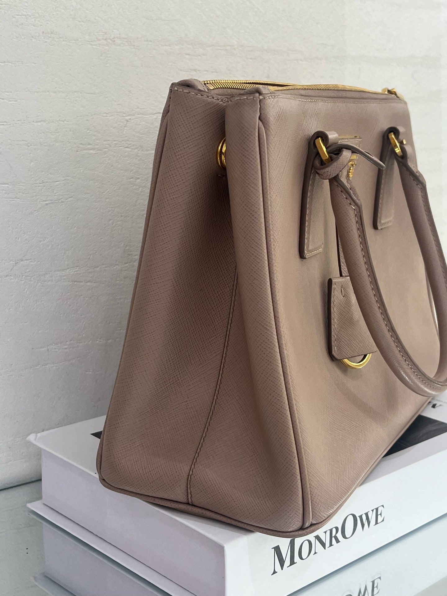 Prada - Galleria - Leather - Brown - (small)