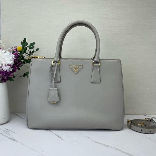 Prada - Galleria - Leather - Grey - (Medium)