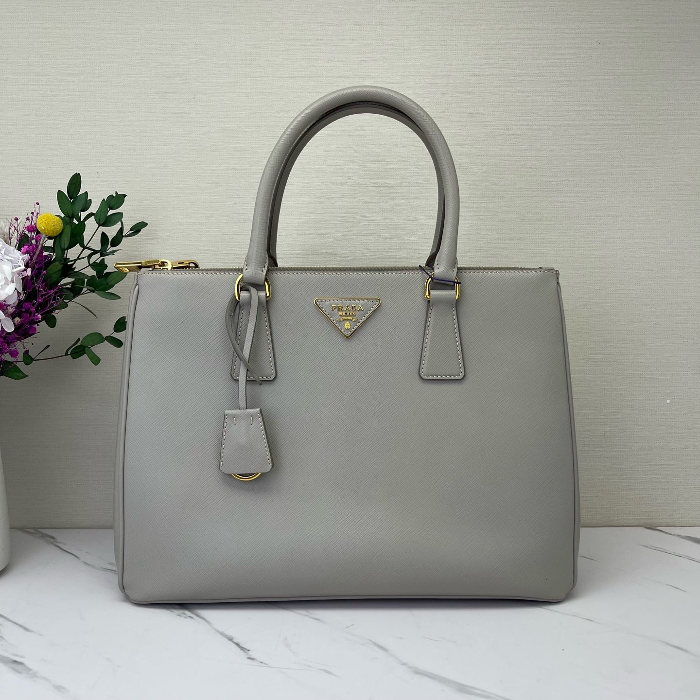 Prada - Galleria - Leather - Grey - (Medium)