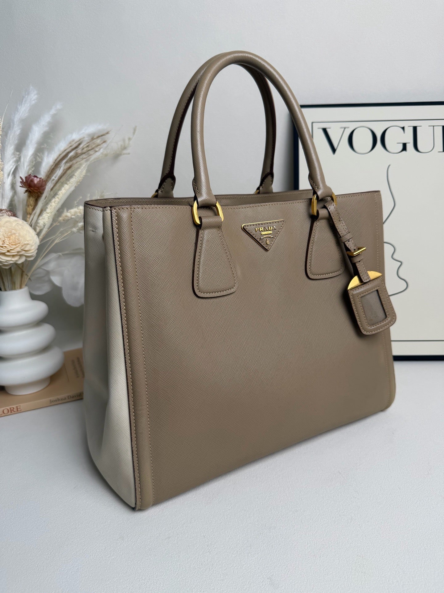Prada - Galleria - Leather - Grey - (medium)