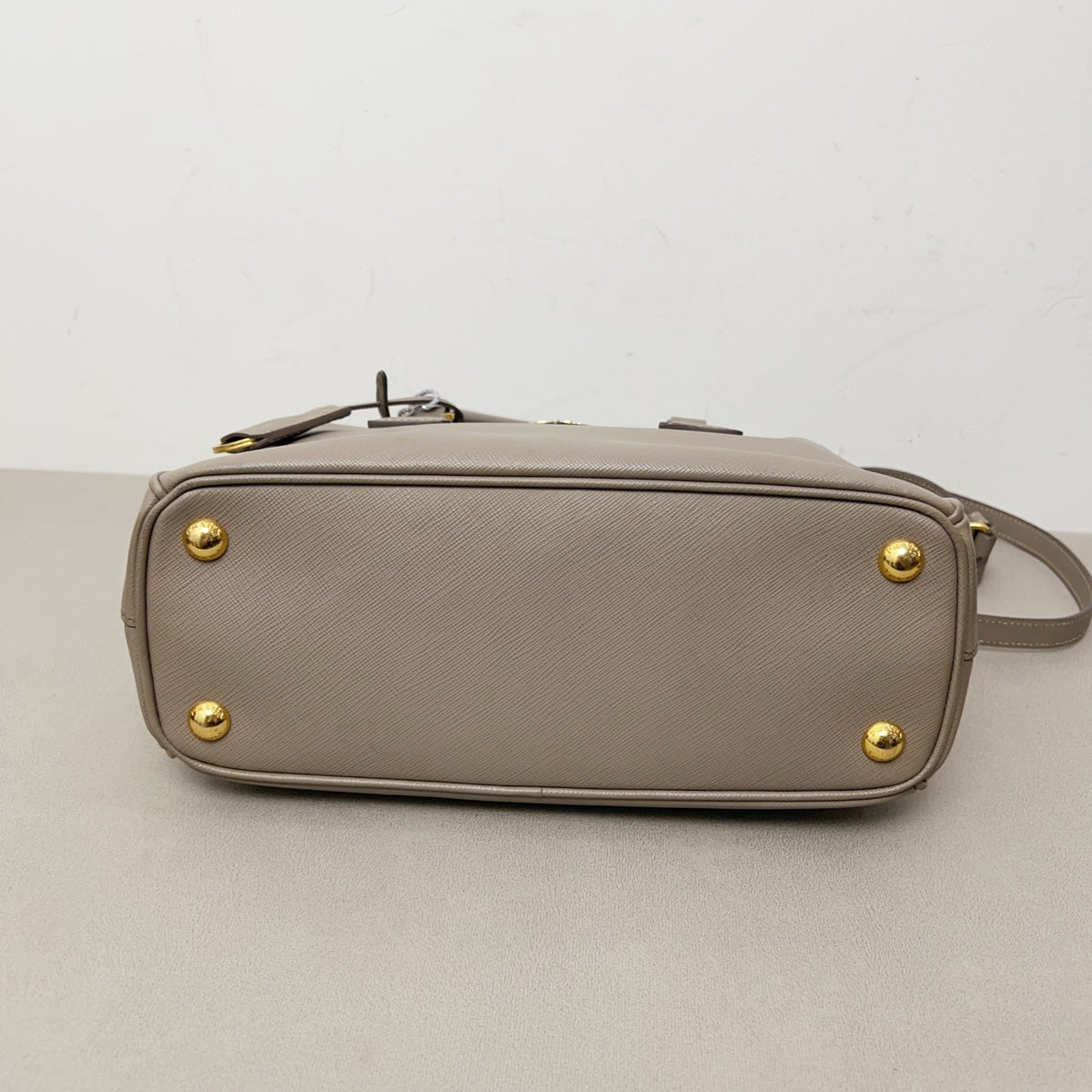 Prada - Galleria - Leather - Grey - (medium)