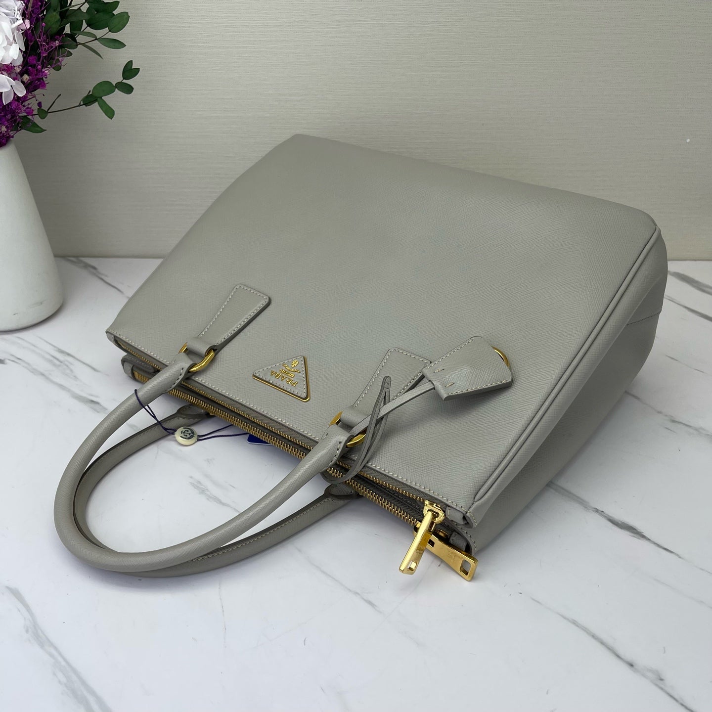 Prada - Galleria - Leather - Grey - (Medium)
