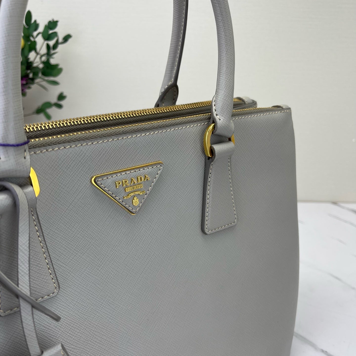 Prada - Galleria - Leather - Grey - (Medium)