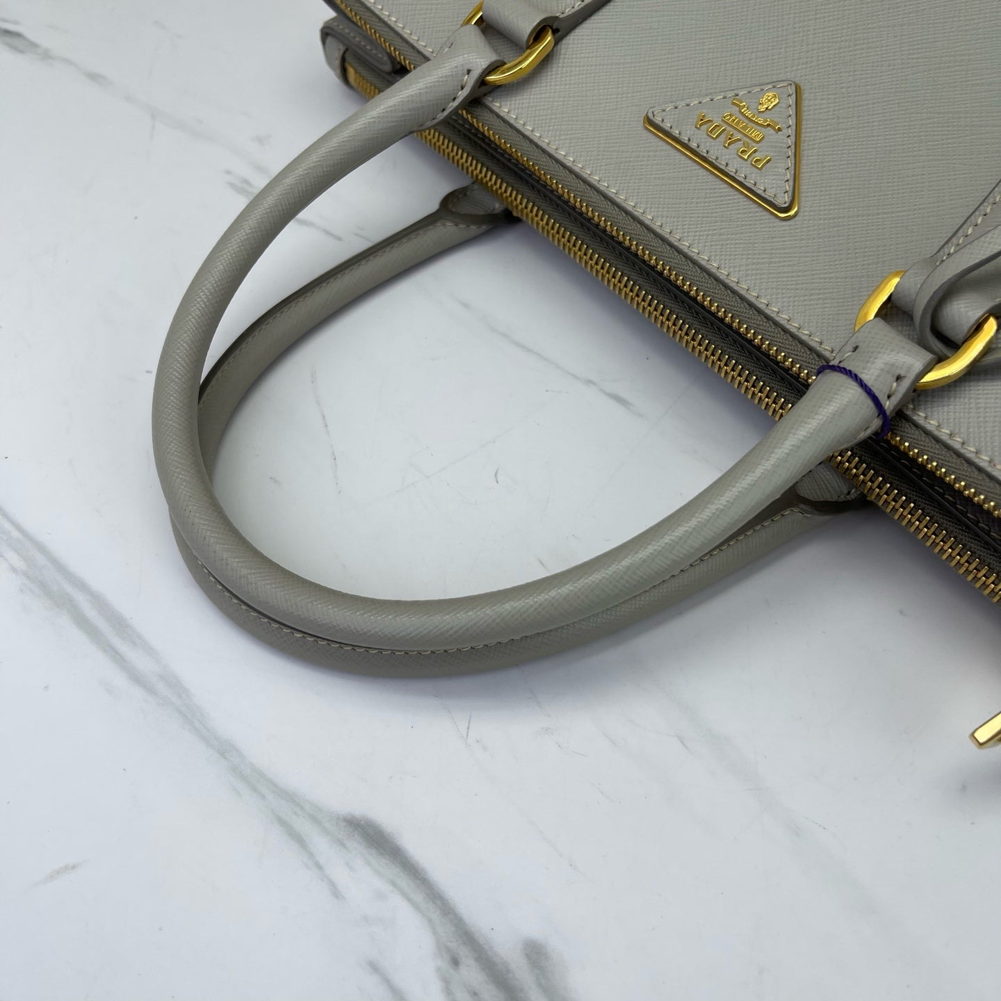 Prada - Galleria - Leather - Grey - (Medium)