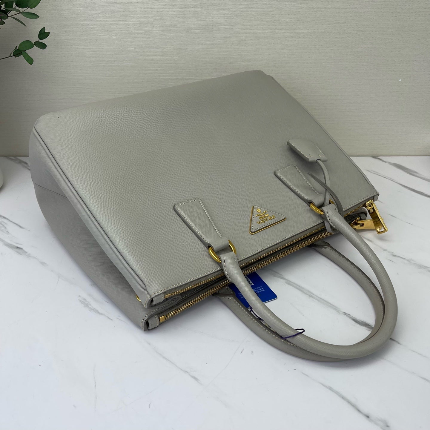 Prada - Galleria - Leather - Grey - (Medium)