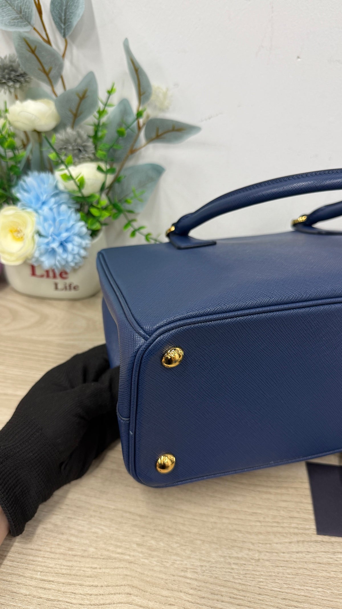 Prada - Galleria - Leather - Navy - (medium)