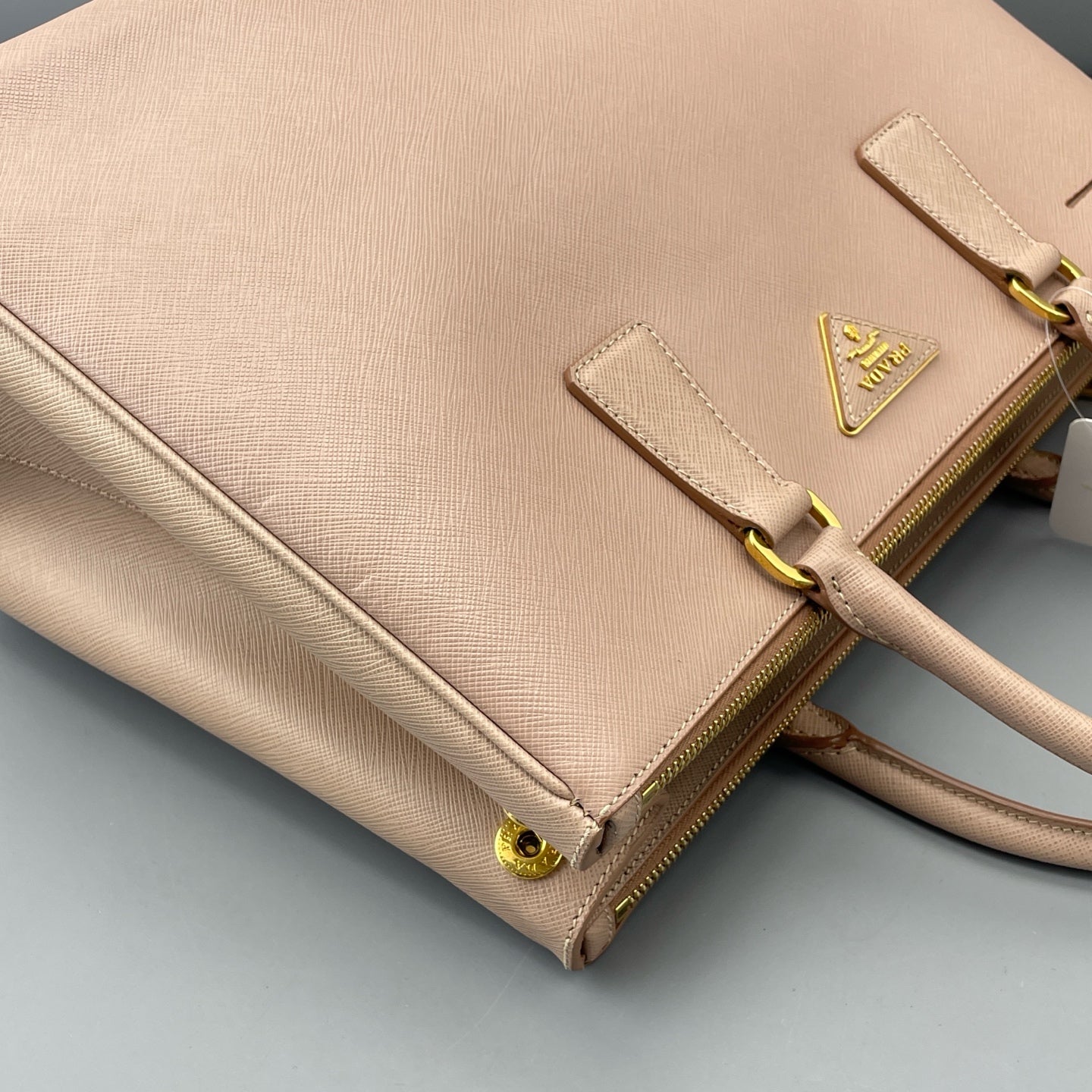 Prada - Galleria - Leather - Pink - (large)