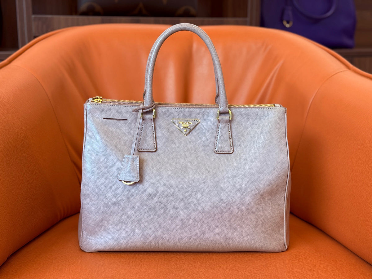 Prada - Galleria - Leather - Pink - (Medium)