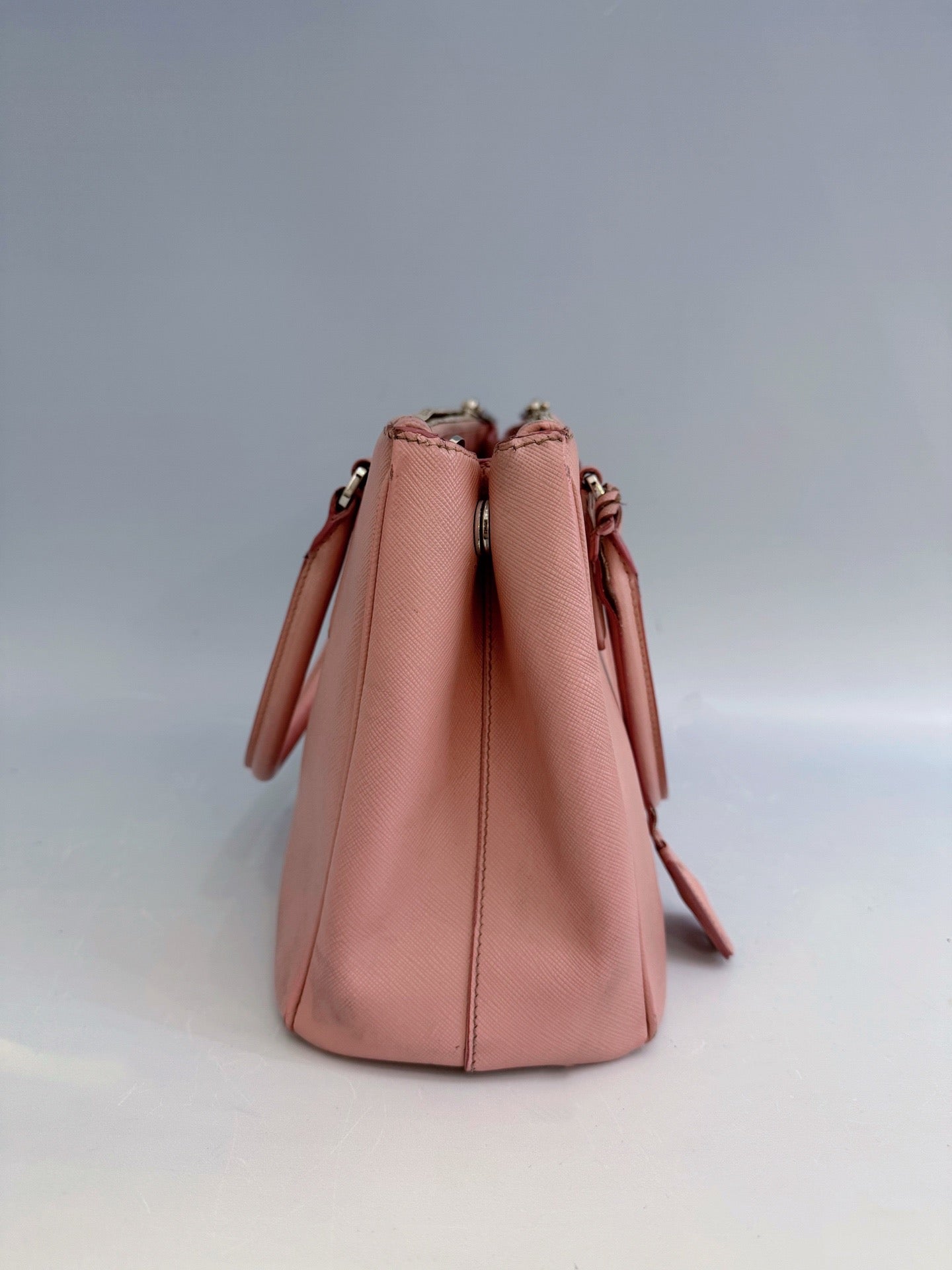 Prada - Galleria - Leather - Pink - (medium)