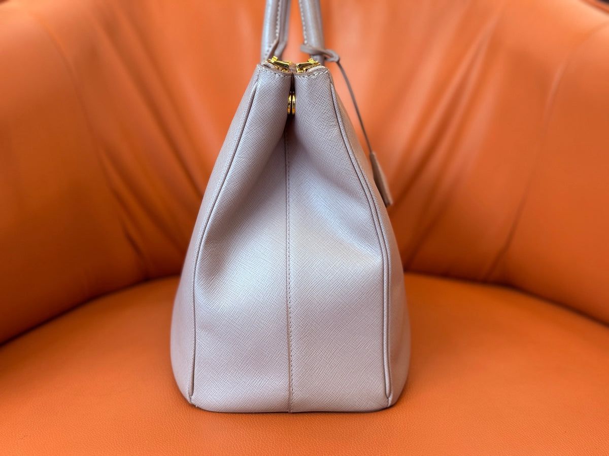 Prada - Galleria - Leather - Pink - (Medium)