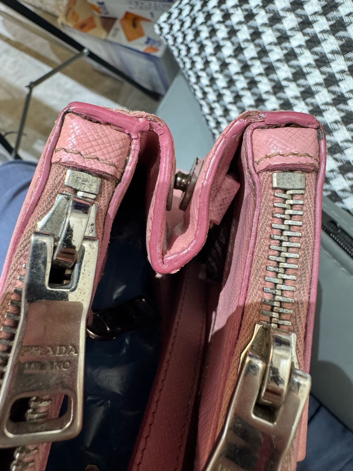Prada - Galleria - Leather - Pink - (medium)