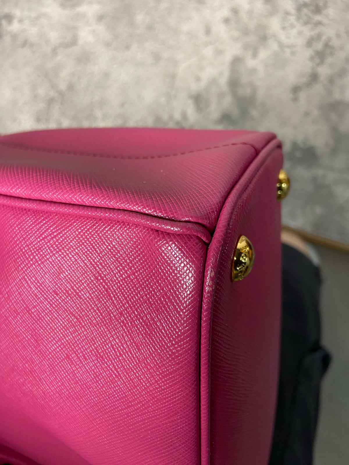 Prada - Galleria - Leather - Pink - (medium)