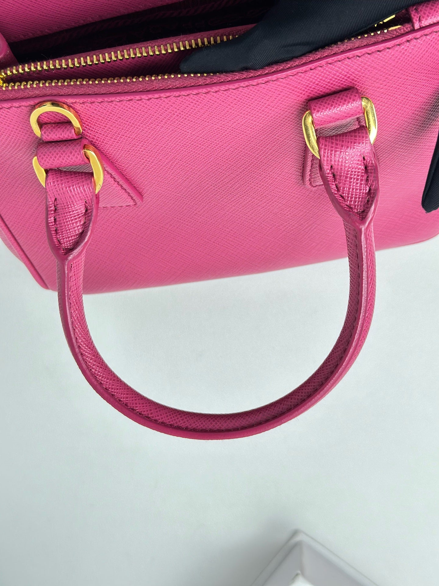 Prada - Galleria - Leather - Pink - (mini)