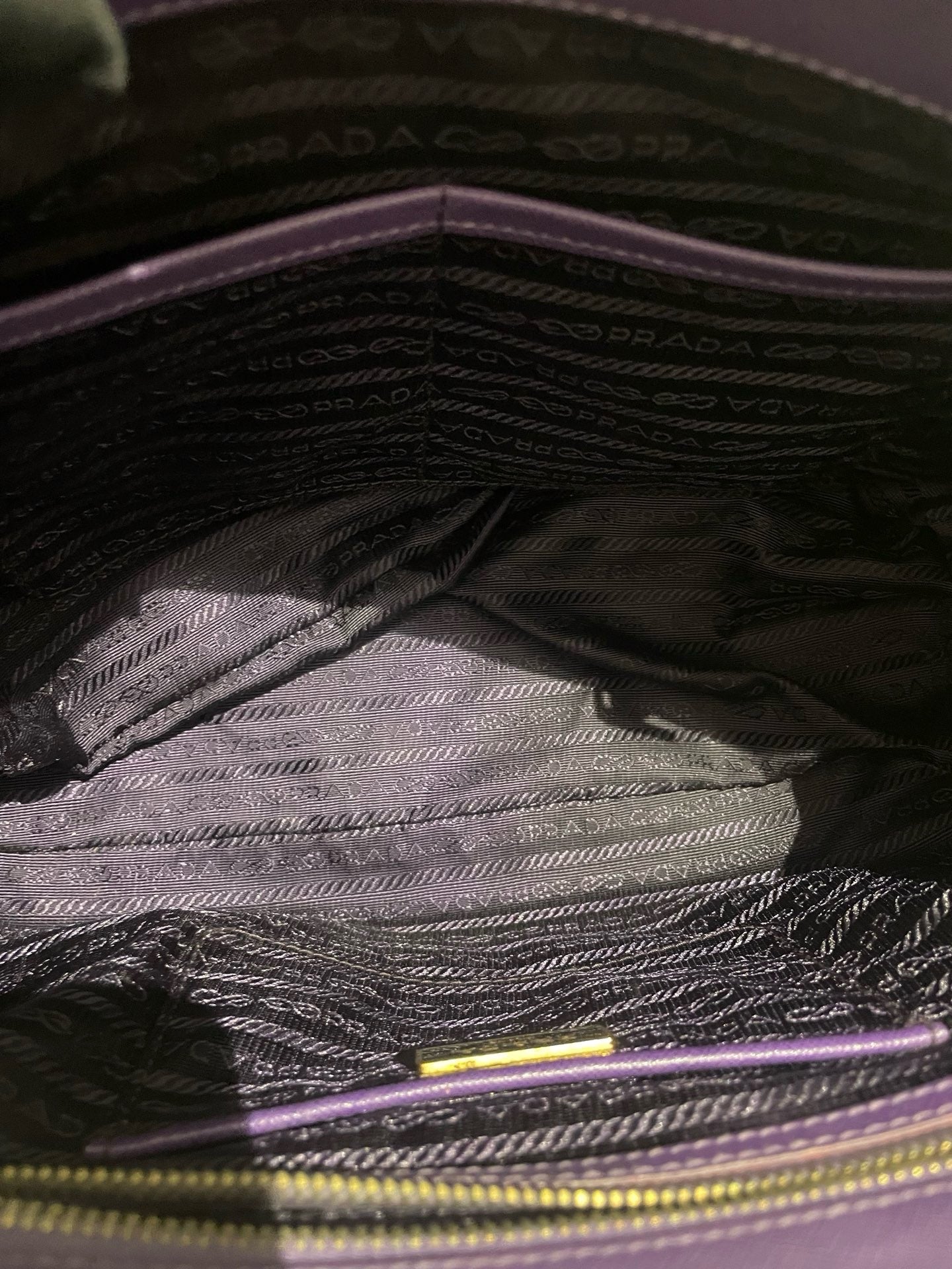 Prada - Galleria - Leather - Purple - (medium)