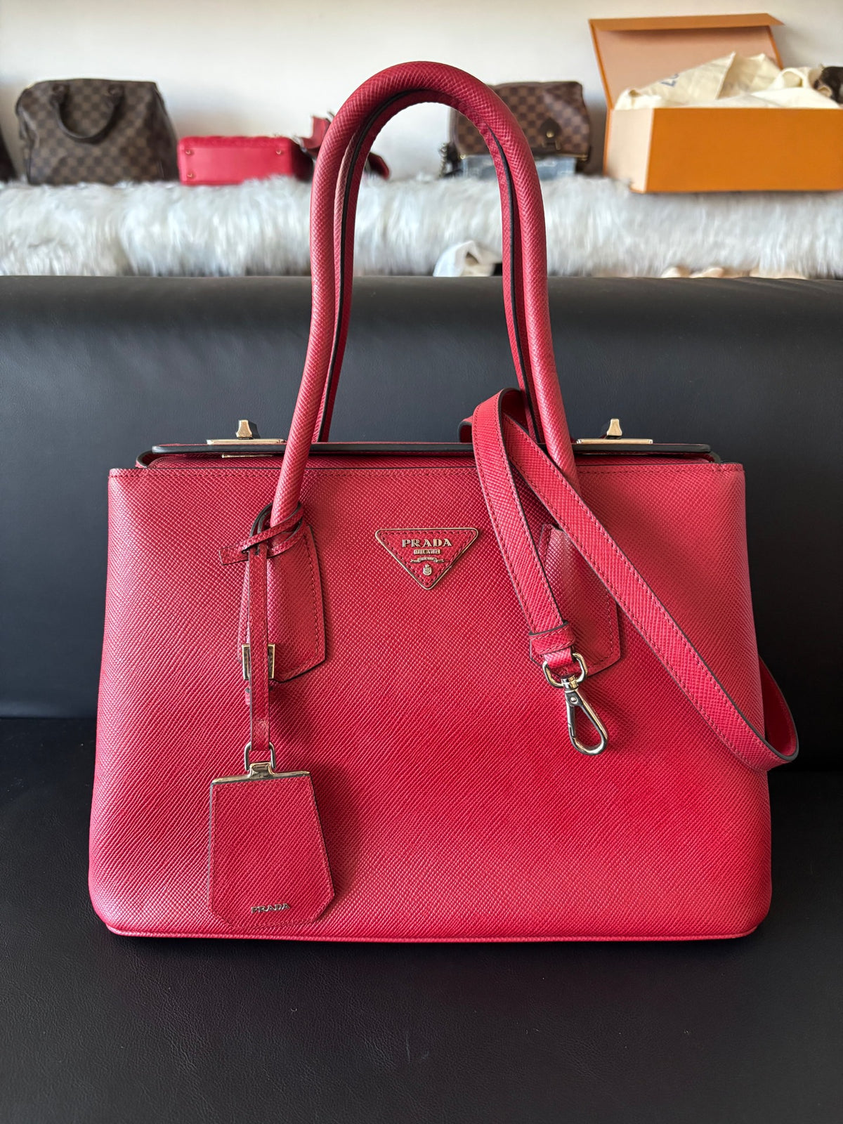 Prada - Galleria - Leather - Red - (Medium)