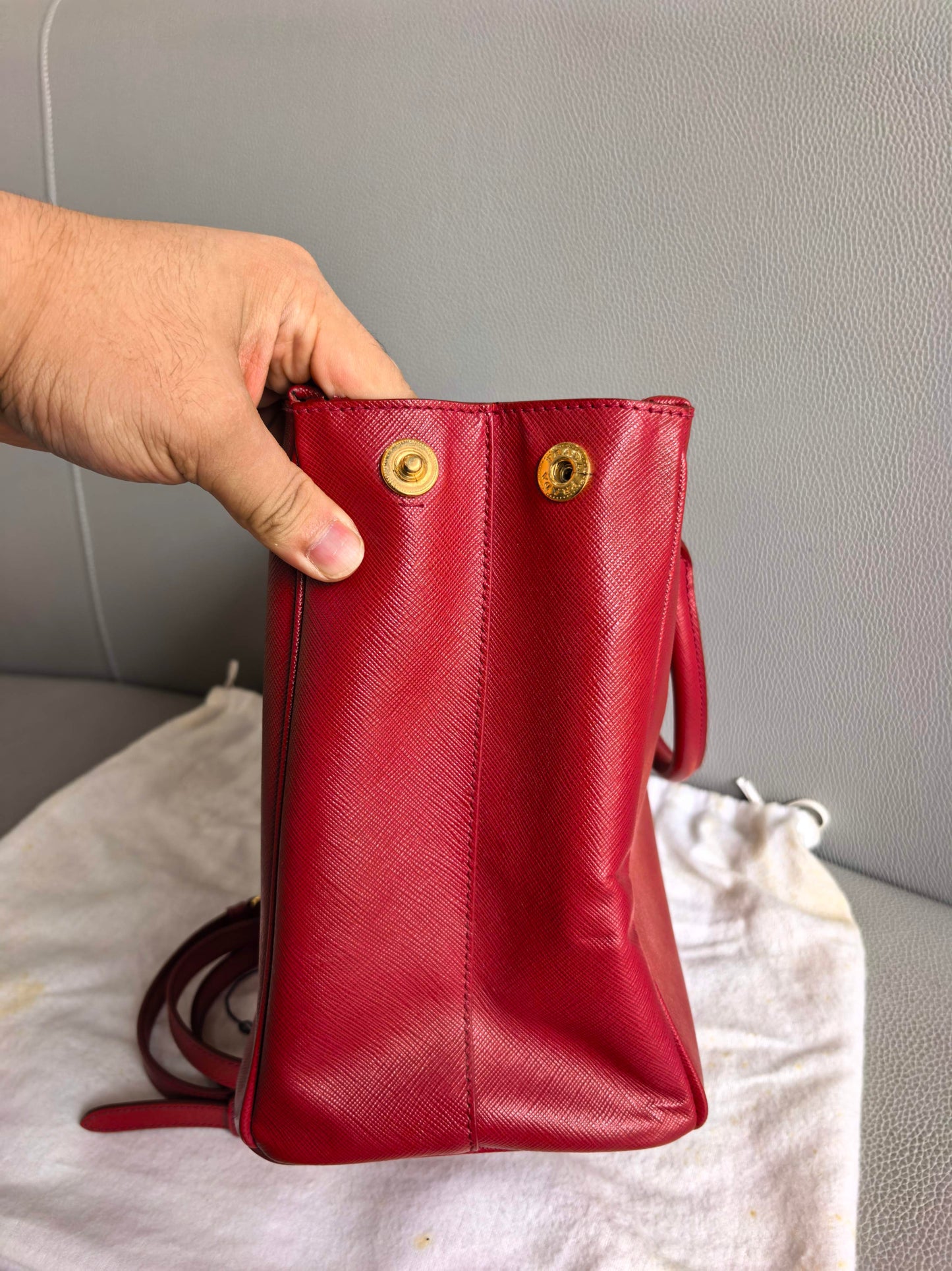 Prada - Galleria - Leather - Red - (medium)
