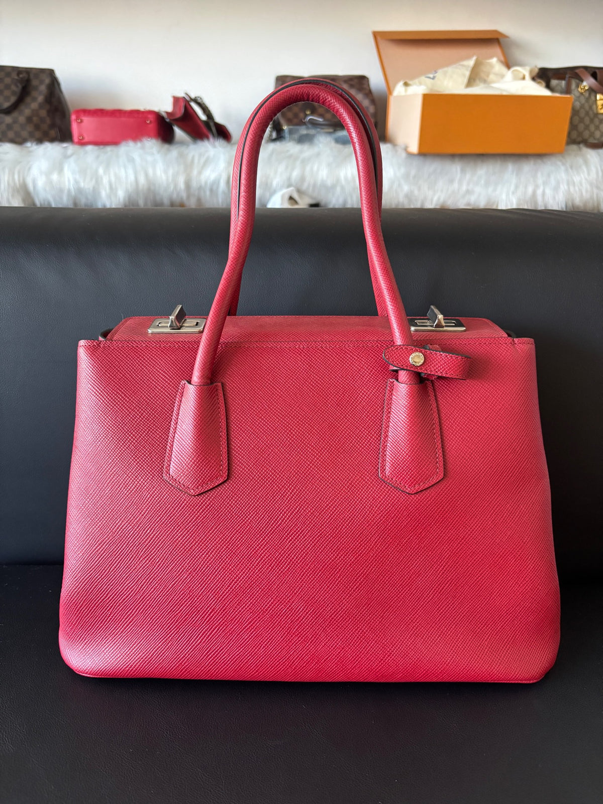Prada - Galleria - Leather - Red - (Medium)