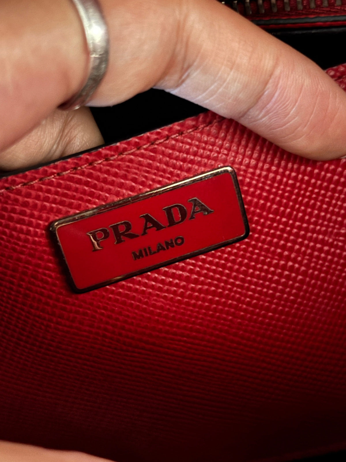 Prada - Galleria - Leather - Red - (Medium)