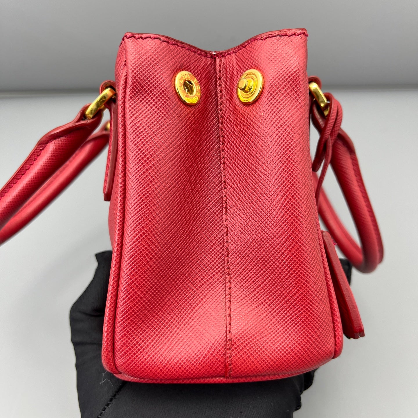 Prada - Galleria - Leather - Red - (mini)