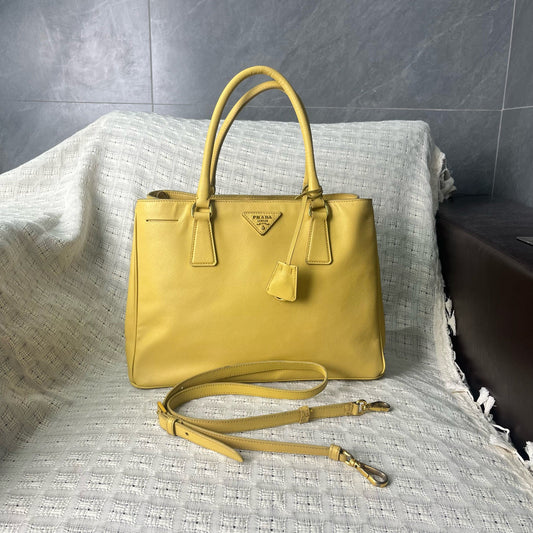 Prada - Galleria - Leather - Yellow - (medium)