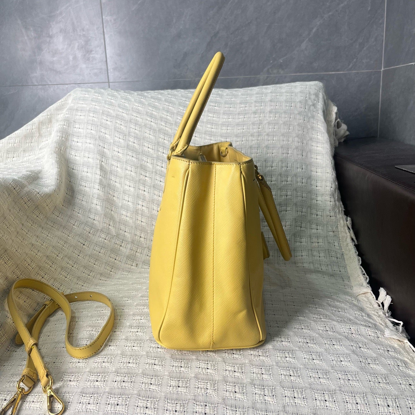 Prada - Galleria - Leather - Yellow - (medium)