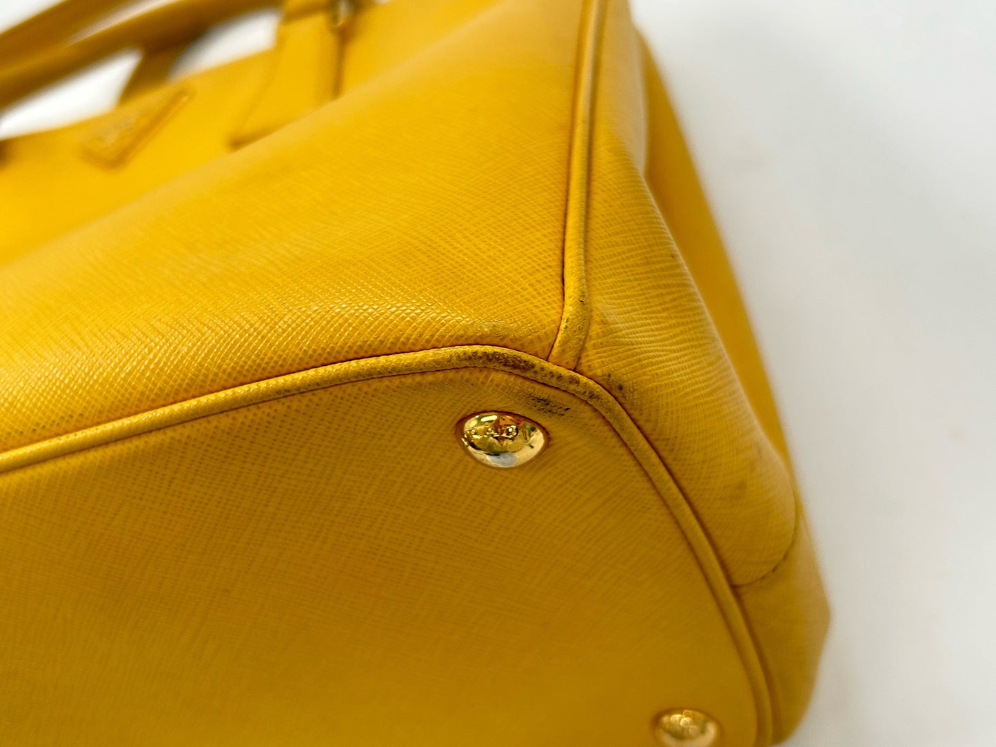 Prada - Galleria - Leather - Yellow - (Medium)