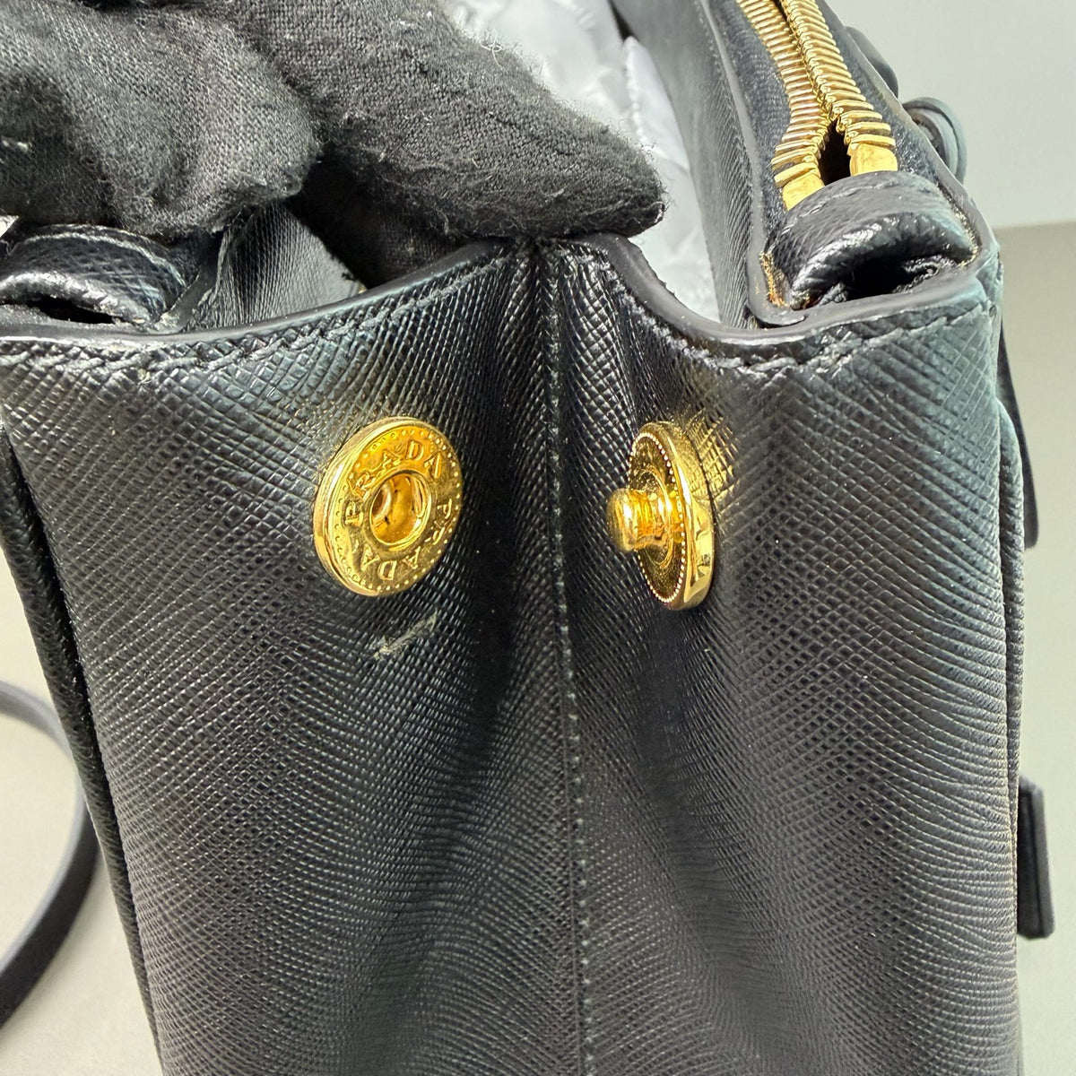 Prada - Galleria Medium Saffiano Leather Tote - Black - (medium)
