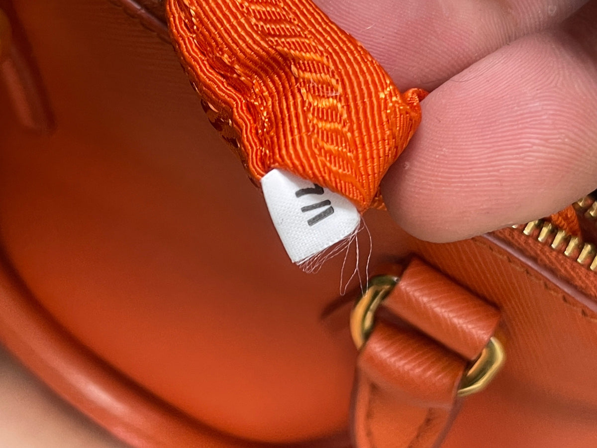 Prada - Galleria Mini - Leather - Orange - (mini)
