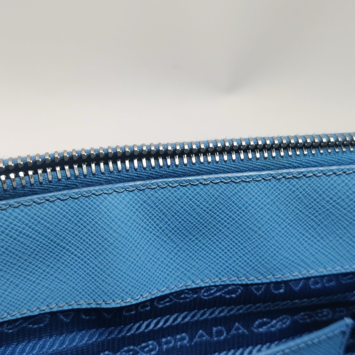 Prada - Galleria Saffiano Bag - Saffiano leather - Blue - (Small)