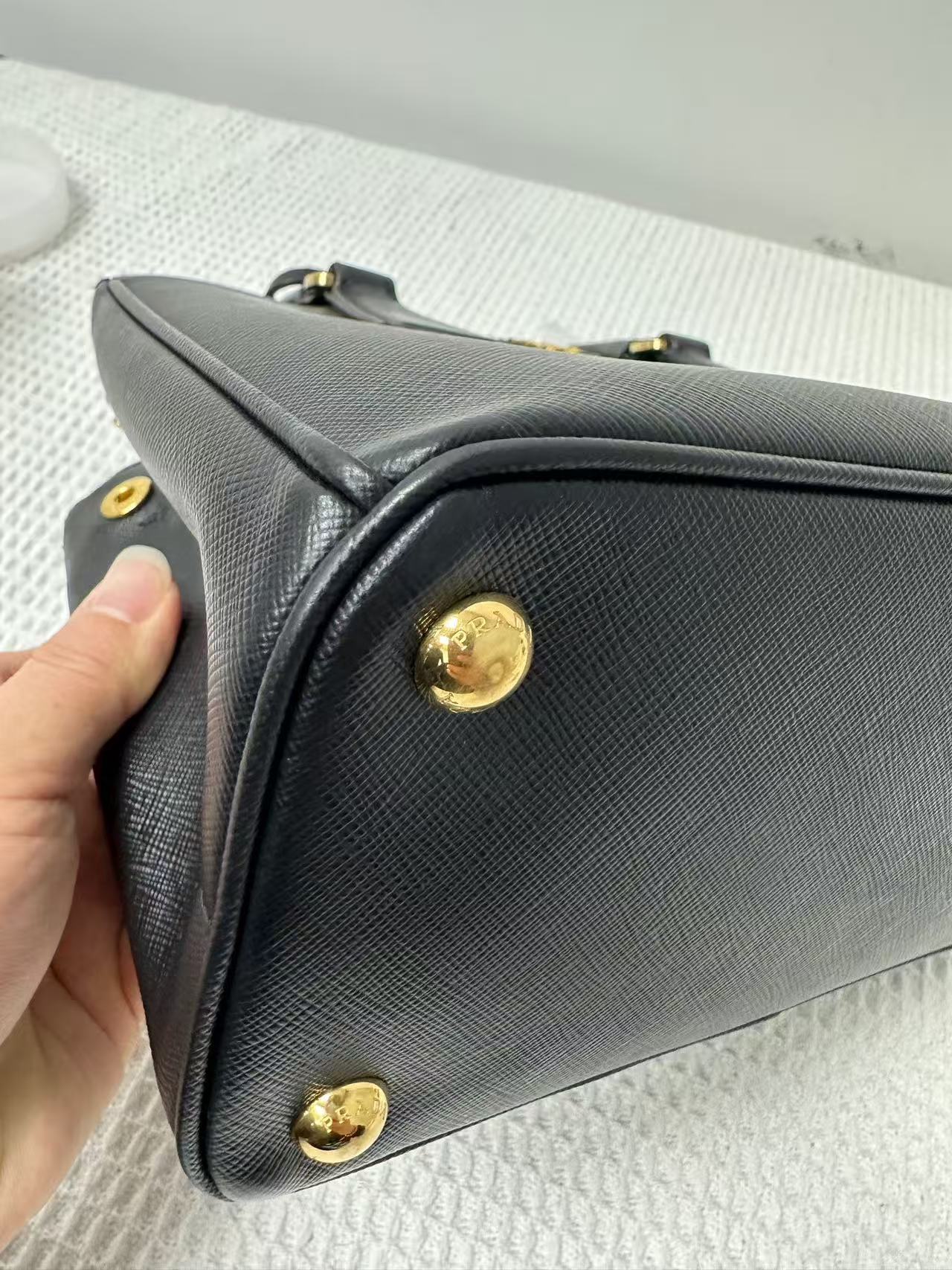 Prada - Galleria - Saffiano leather - Black - (small)