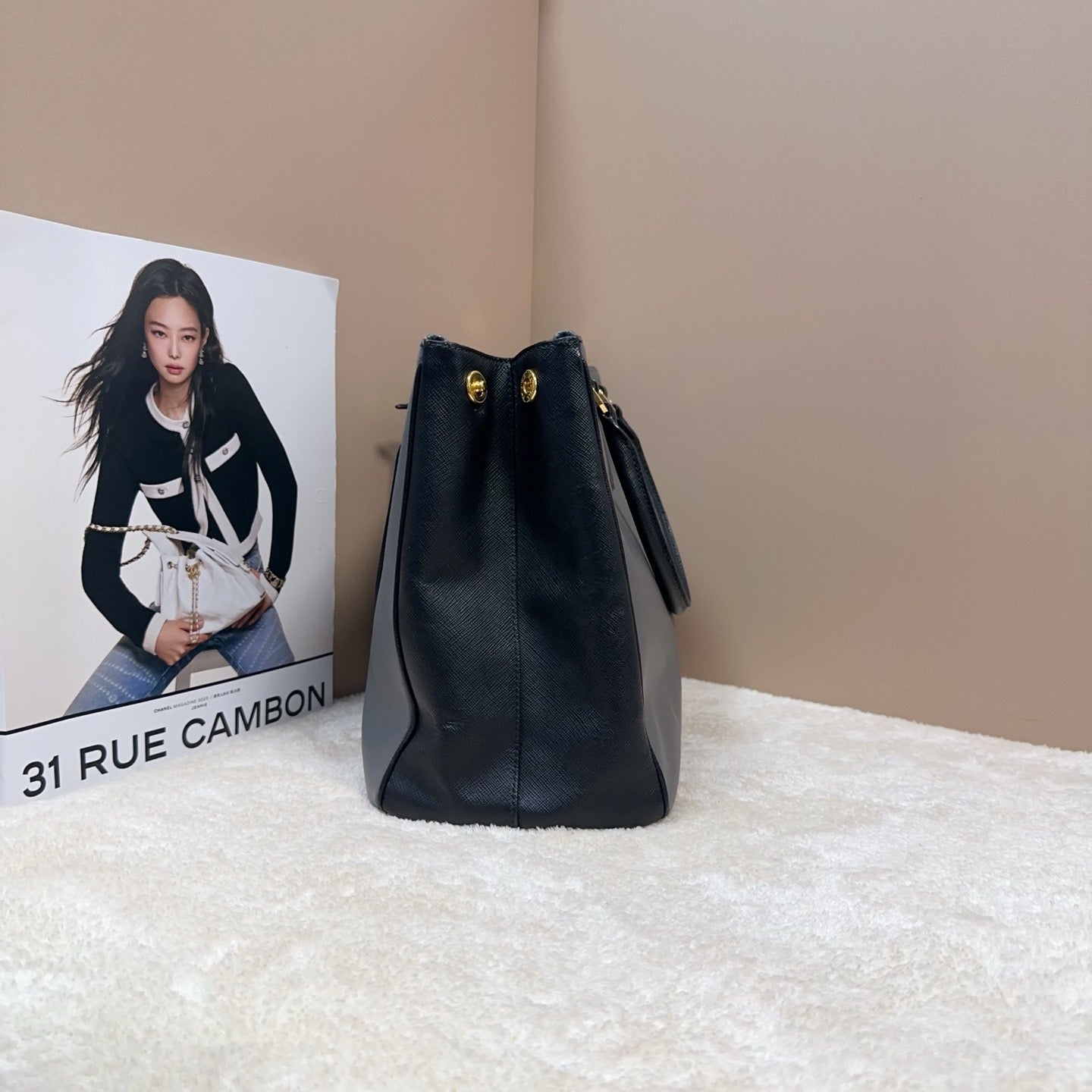 Prada - Galleria - Saffiano leather - Grey with Black accents - (Large)