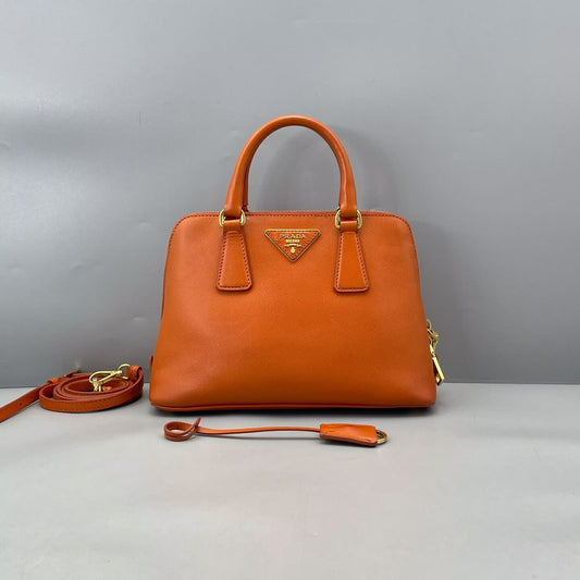 Prada - Galleria - Saffiano leather - Orange with Gold-Tone Hardware - (small)