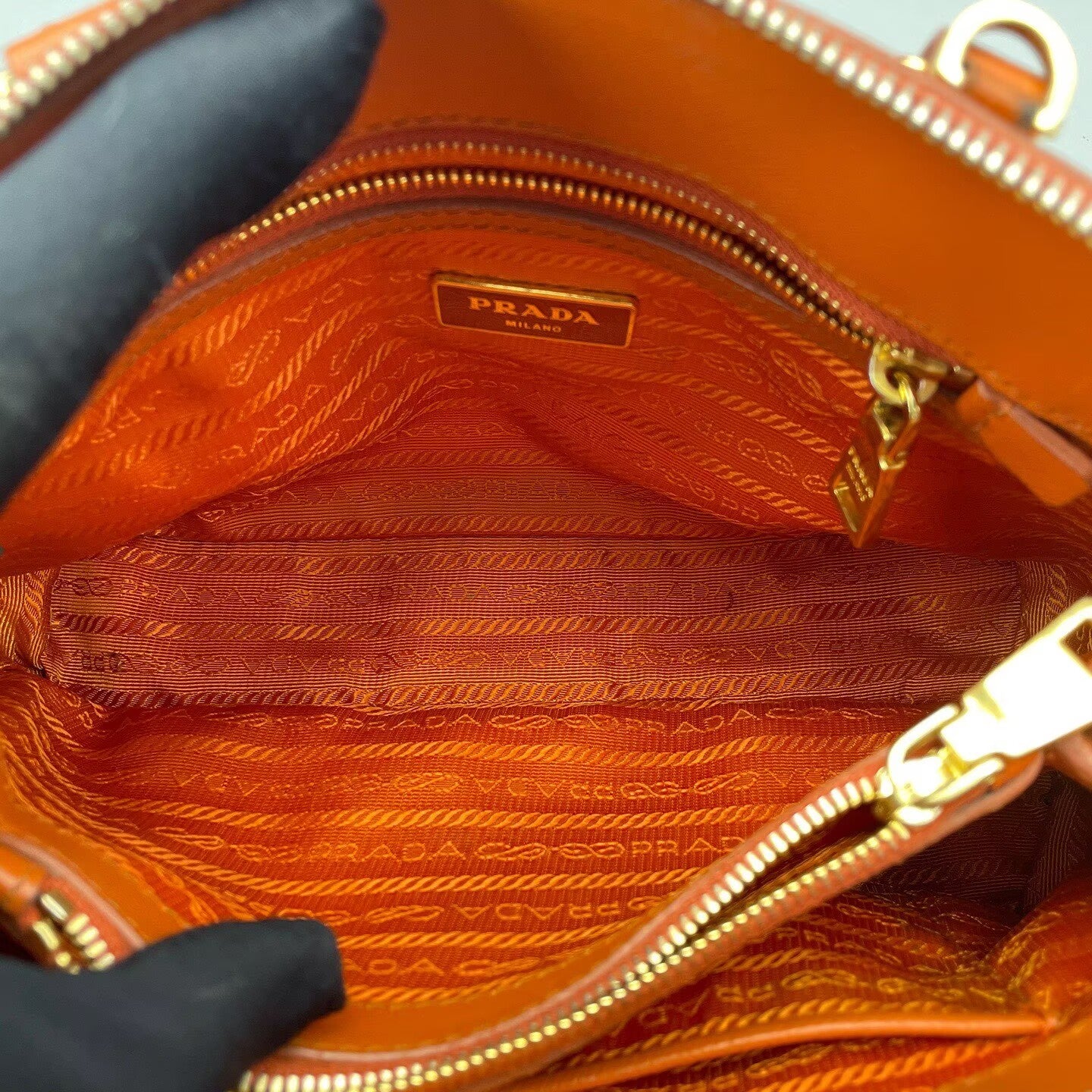 Prada - Galleria - Saffiano leather - Orange with Gold-Tone Hardware - (small)