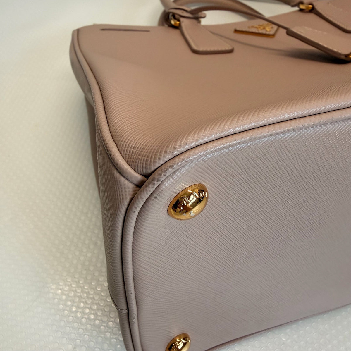 Prada - Galleria Saffiano Lux Tote - Leather - Pink - (large)