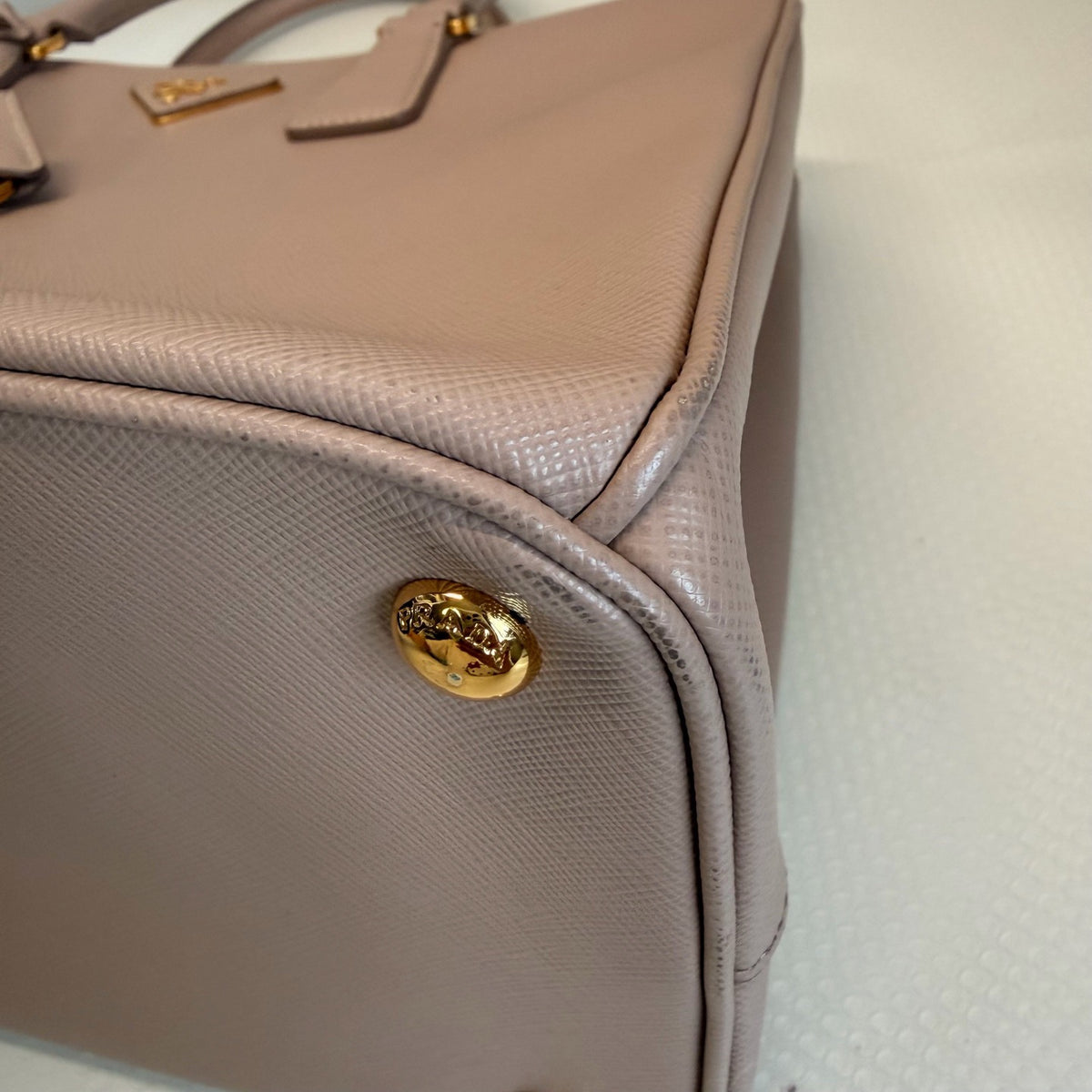 Prada - Galleria Saffiano Lux Tote - Leather - Pink - (large)