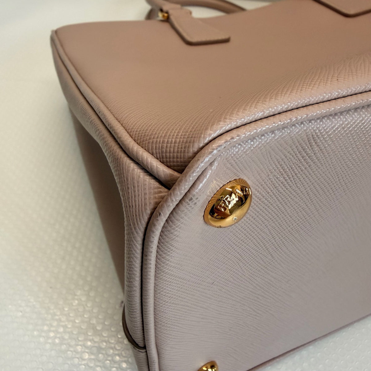 Prada - Galleria Saffiano Lux Tote - Leather - Pink - (large)