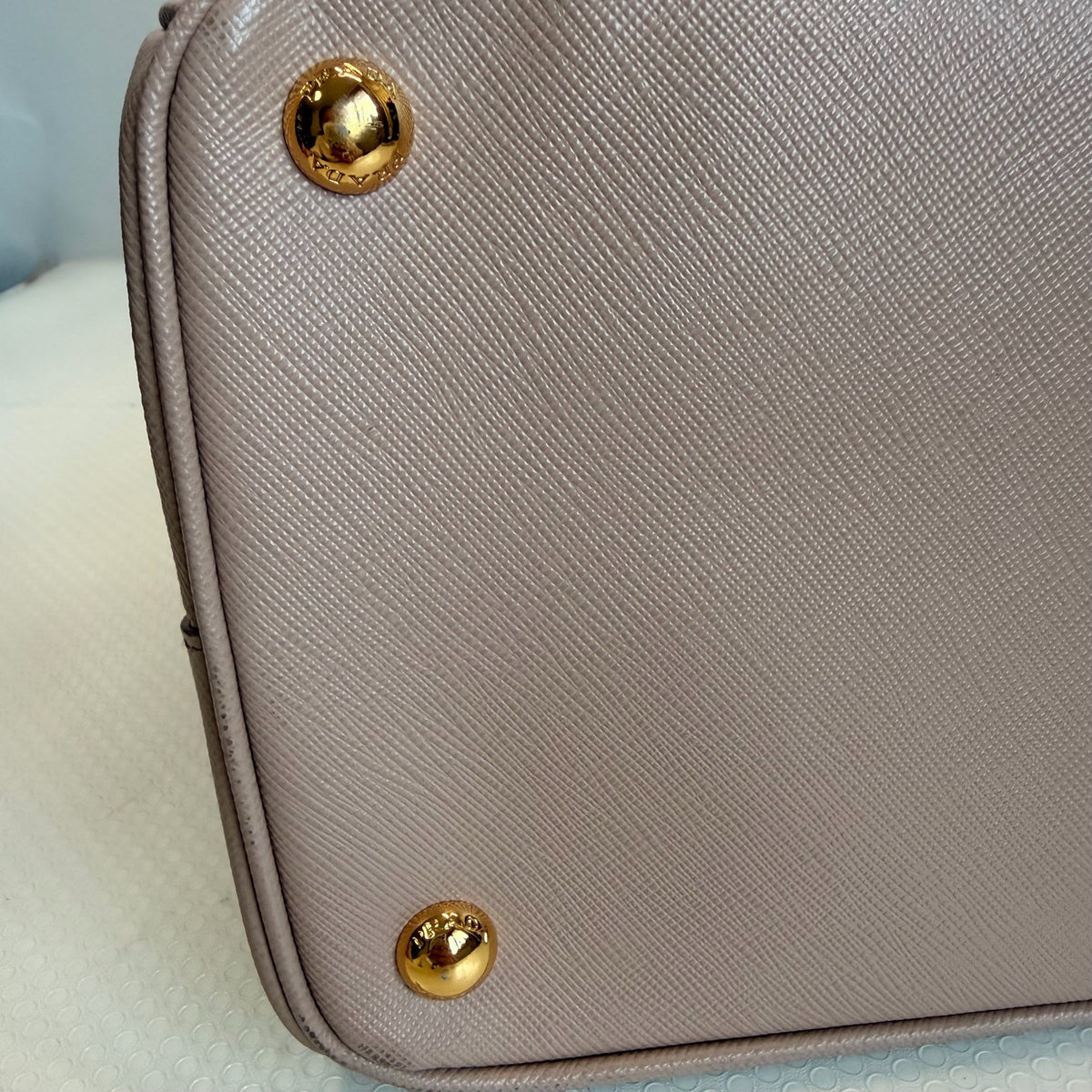 Prada - Galleria Saffiano Lux Tote - Leather - Pink - (large)