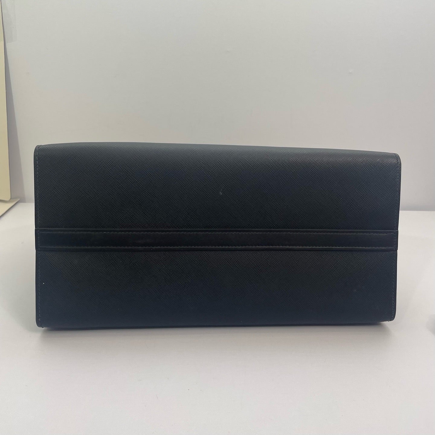 Prada - Galleria (Saffiano Lux Tote) - Saffiano leather - Black with Gold-Tone Hardware - (medium)